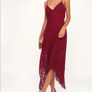 NWT Lulu’s burgundy lace dress